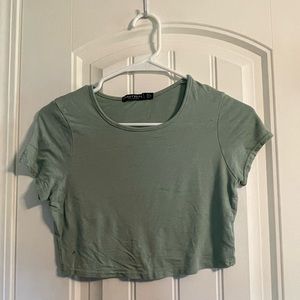 Nasty Gal Green Cropped Short Sleeve Baby Tee Size 4